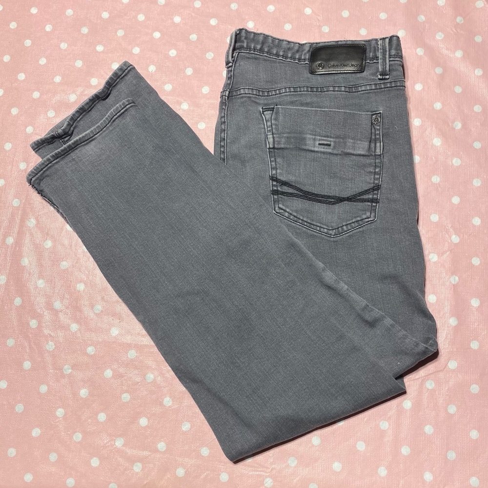 Calvin Klein Men 38 x 32 Grey STRETCH Jeans